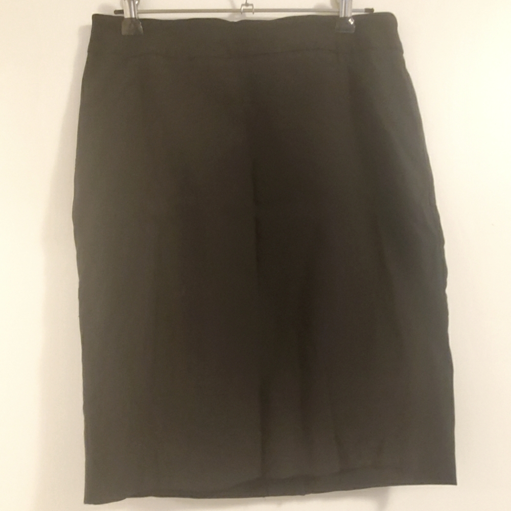 Black pencil skirt